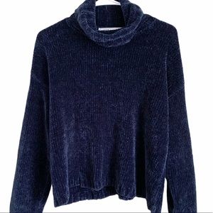 Nuggets |  Vintage Blue Cropped Sweater Medium